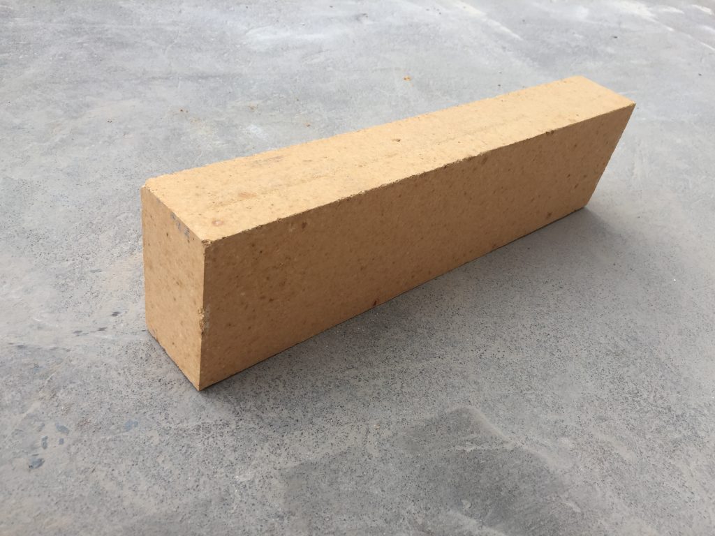 高鋁磚80_特級(jí)高鋁磚_河南高鋁磚廠家直銷 高鋁磚廠家_高鋁磚理化指標(biāo)_高鋁價(jià)格